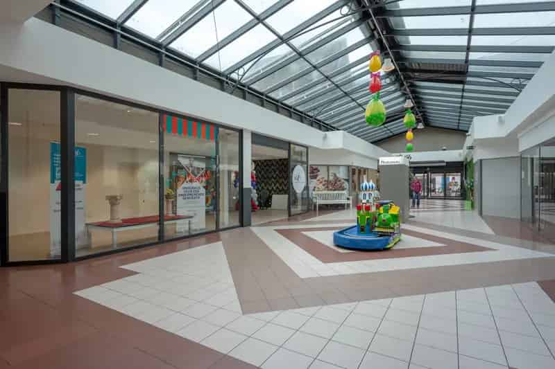 Commercieel gelijkvloers in de Shopping Promenade!