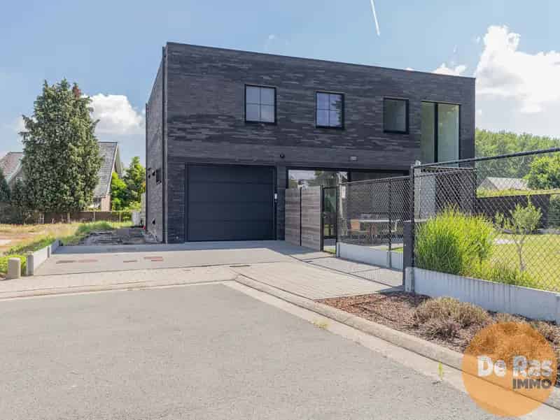 VLIERZELE - Schitterende nieuwbouw open bebouwing