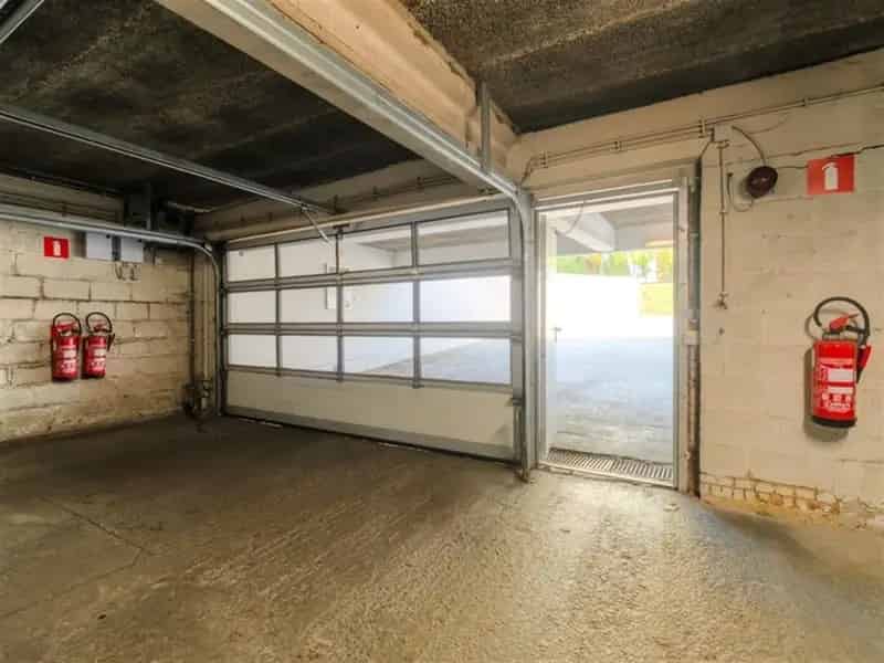 Overdekte parkeerplaats te koop in Antwerpen
