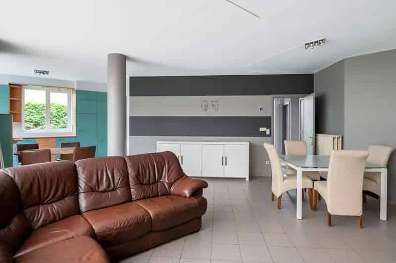 Huis te huur Lint: Ruime woning met tuin en 3 slaapkamers