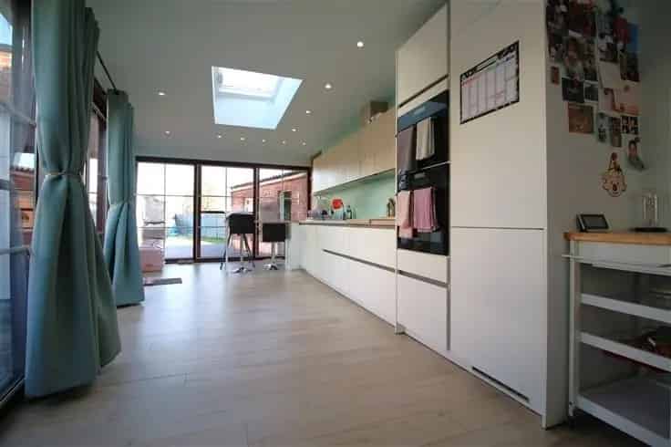 Gerenoveerde woning 4 slaapkamers  Garage Tuin