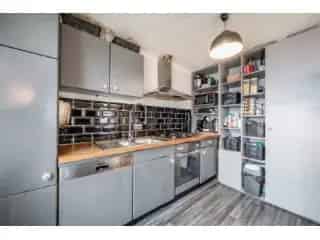 Huis gemengd gebruik te koop - Genly VBC71382