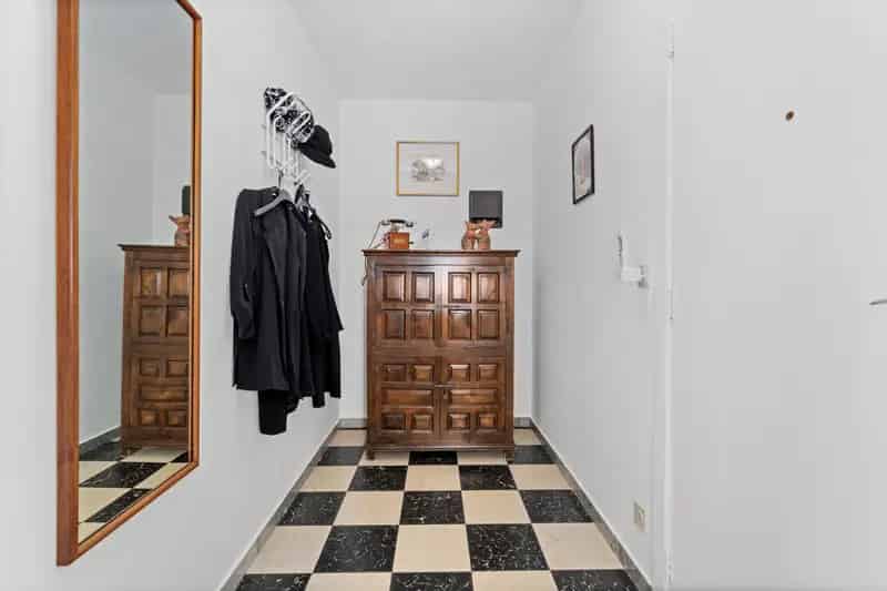 3-slaapkamer appartement én gesloten garage op toplocatie!