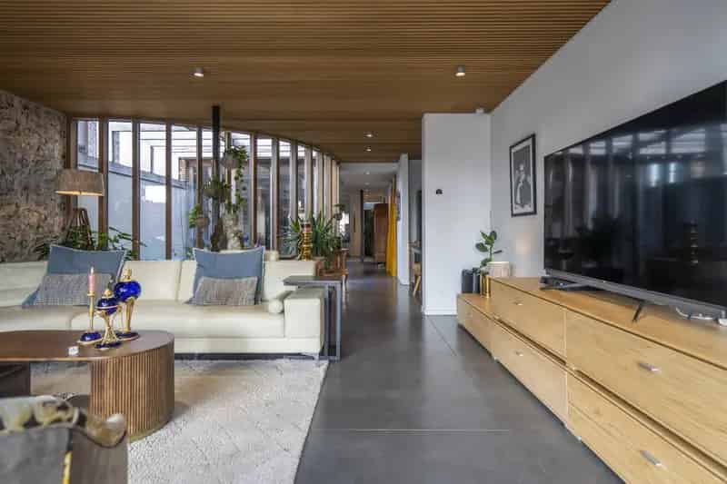 Huis te huur Wondelgem: Lichtrijke woning met tuin