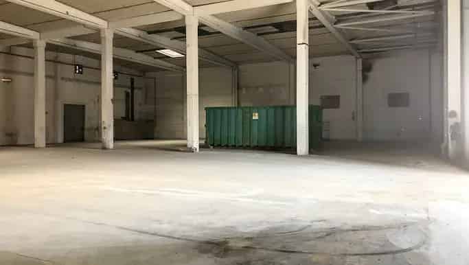 Magazijn te huur in Ringlaan 12, Kortrijk - Dewaele