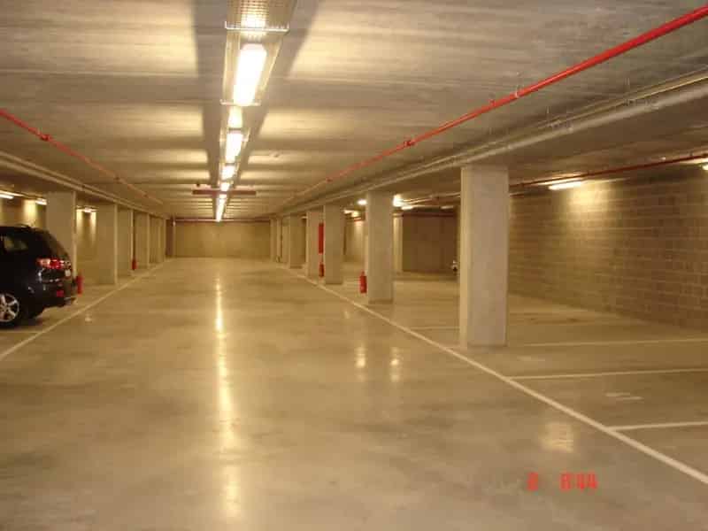 Garage te koop