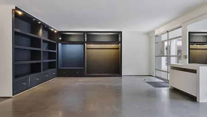 Handelspand te koop in Overbekeplein 19, Kortrijk - Dewaele