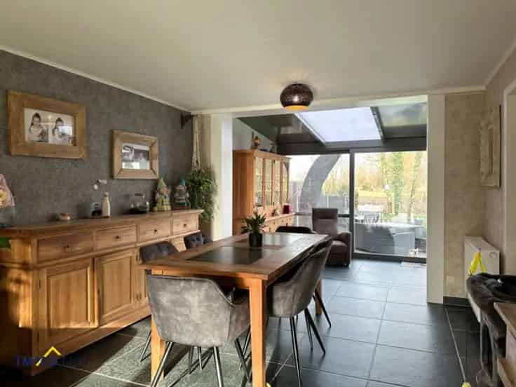 Huis Te Koop Aalst: 4 Slaapkamers, Garage, Tuin