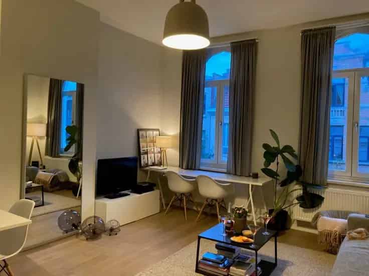 Studio Te Koop Antwerpen Zuid 45m2 Gerenoveerd