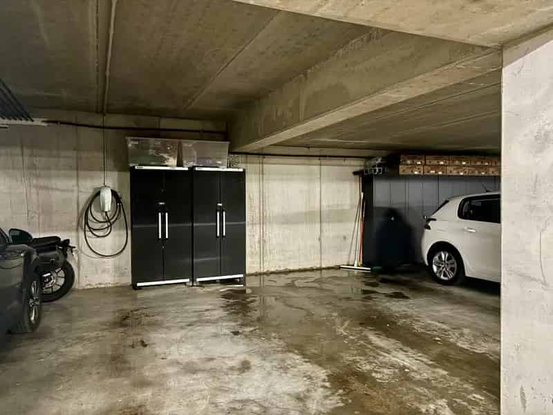 Overdekte staanplaats aan Hof Ter Melle, Heule