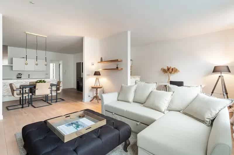 Wonen op een zucht van de hippe Marnixplaats  8461825