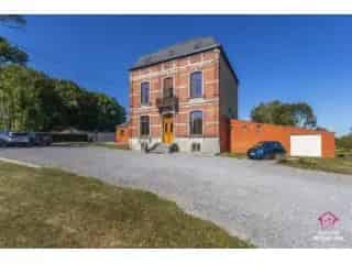 Herenhuis te koop - Hanzinne VBD19544