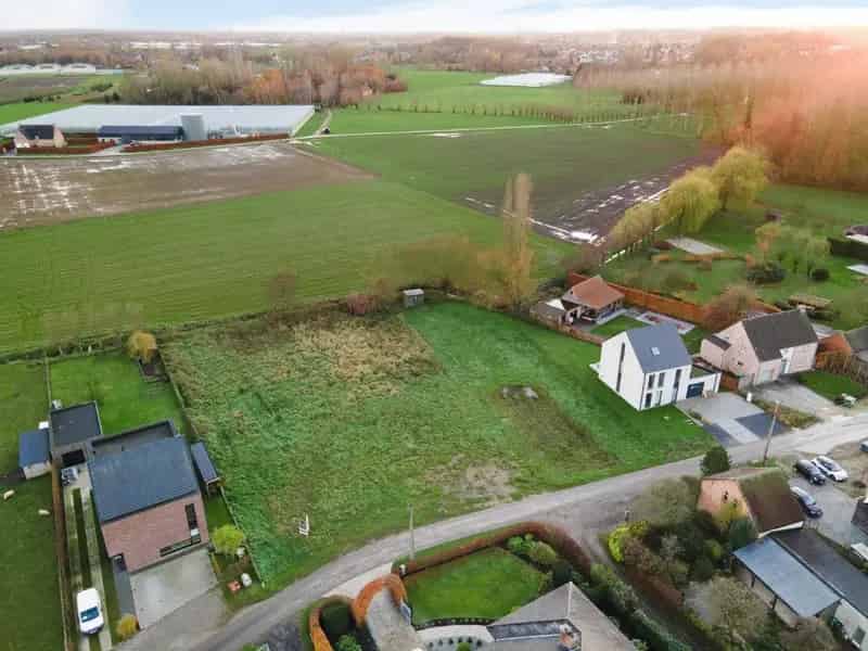 VERKOCHT! BOUWGROND 1.224 m² VOOR OPEN BEBOUWING!