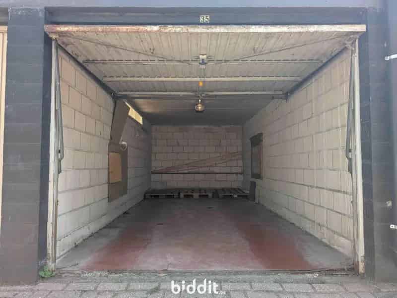 Bovengrondse garagebox