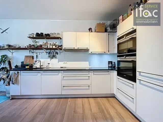 Appartement te huur 84m² 1 slaapkamer tuin