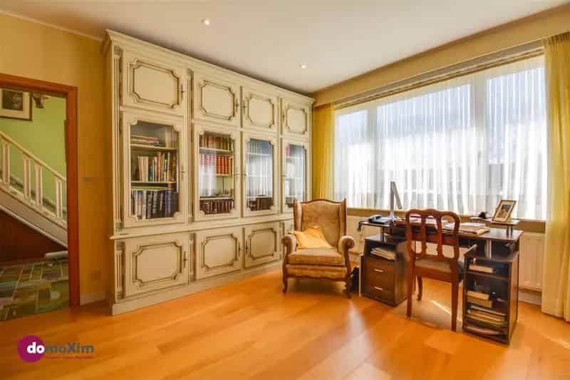 Ruime gezinswoning met prachtig uitzicht en toplocatie aan de vaart in Mechelen