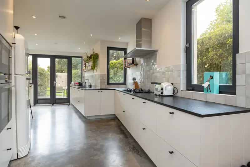 Gerenoveerde woning op heerlijke locatie in Hove