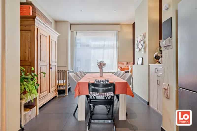 VERKOCHT!! Leuke stadswoning met tuintje & terras op een toplocatie vlakbij het centrum van Gent.