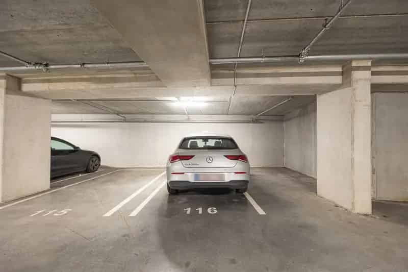Overdekte parkeerplaats te koop in Antwerpen