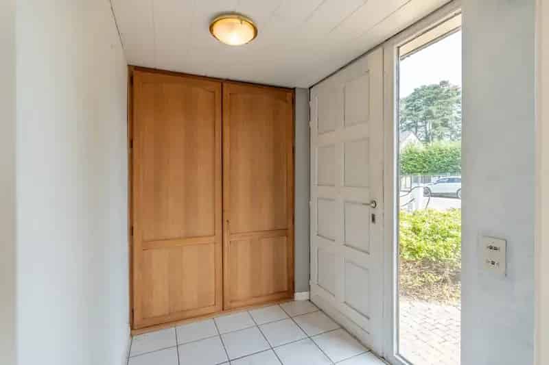 Ruime woning met drie slaapkamers