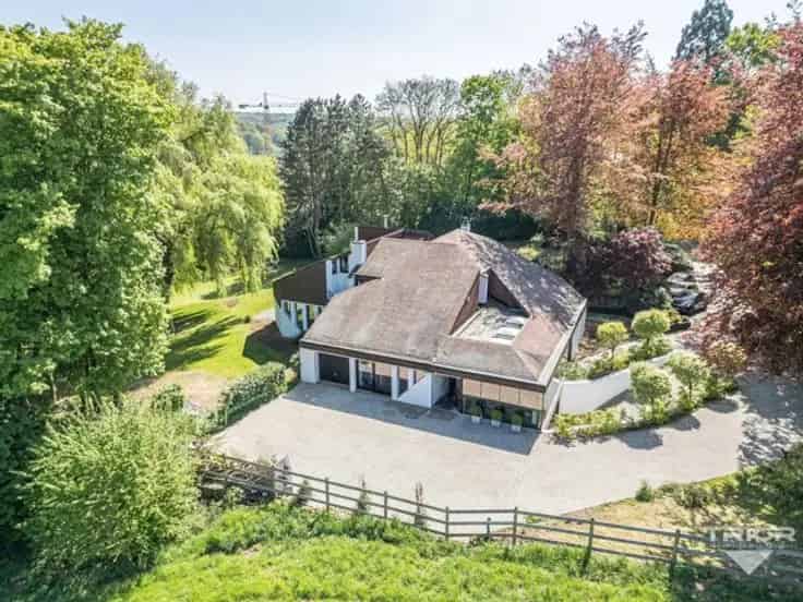 Villa Te Koop Lasne - Moderne Villa te Renoveren