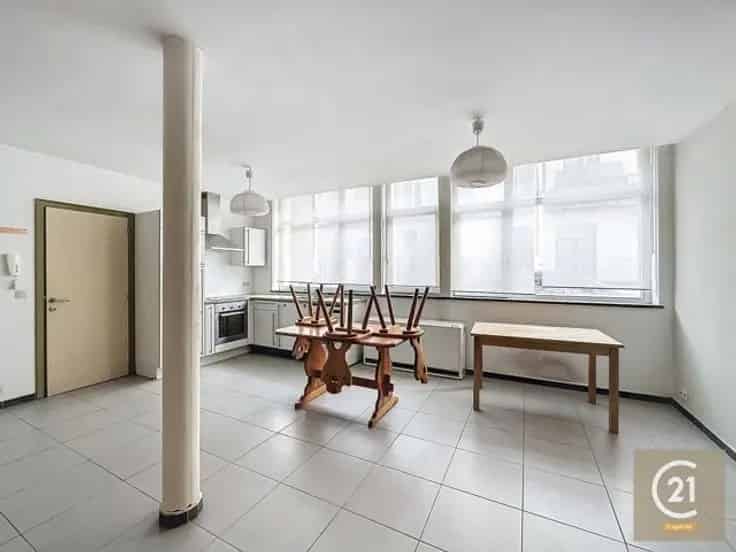 Duplex Te Koop Brussel Centrum 2 Slaapkamers 95m2