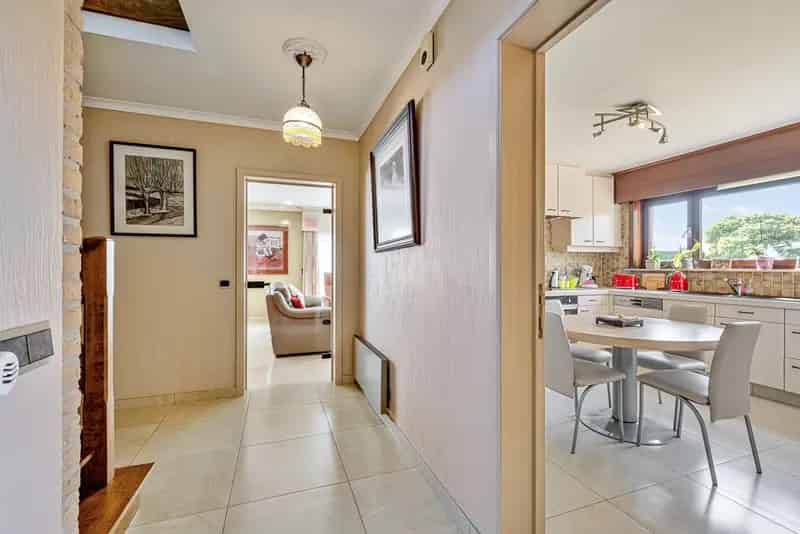Ruime woning met OPTIE aankoop bouwgrond ernaast