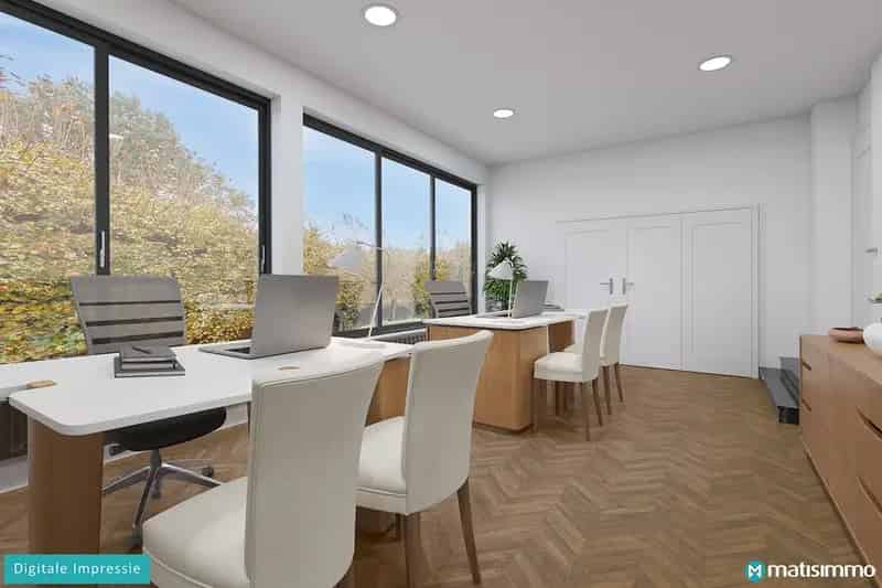 ZEER RUIME GELIJKVLOERSE WONING MET VEEL POTENTIEEL OP PERCEEL VAN 20A 91CA NABIJ SENTOWER PARK TE OUDSBERGEN