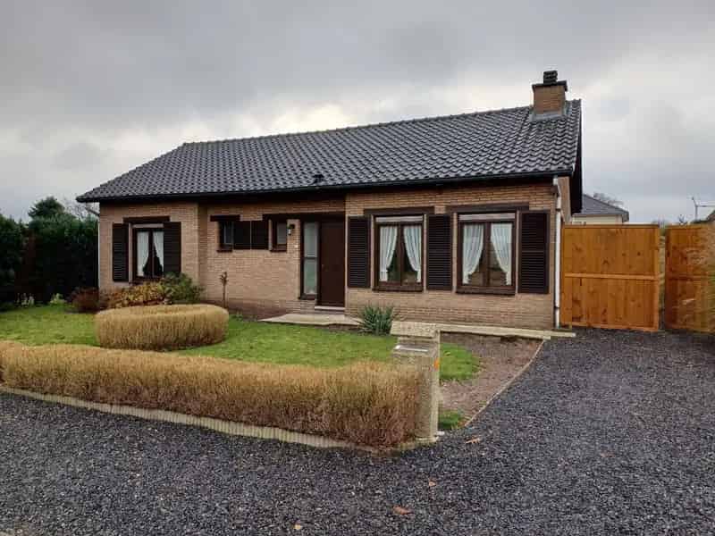 IN OPTIE --- Rustig gelegen bungalow-woning met 2 slaapkamers