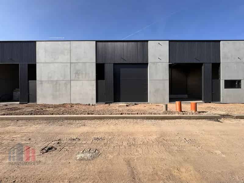 Nieuwbouw bedrijfsgebouw te koop in Clarysse Business Park Pittem