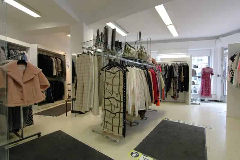 Overname winkel in second hand kleding Kustlaan 2