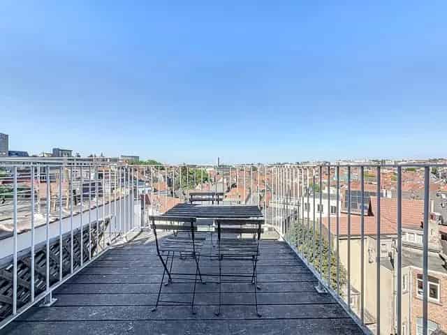 Duplex te koop in Saint-Josse-Ten-Noode