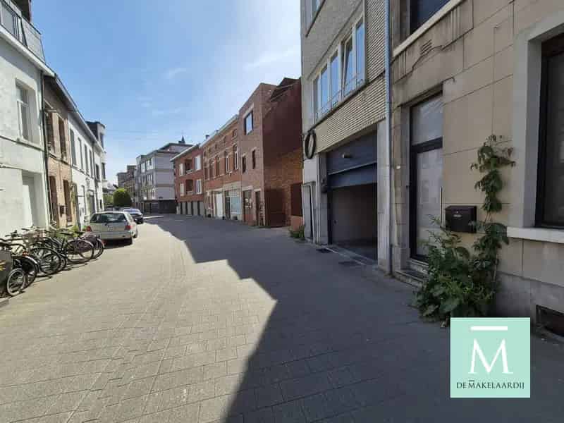 Garagebox Mechelen - Ruime Autostaanplaats Centrum