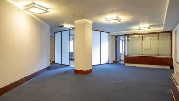 Handelspand te koop in Burgemeester Reynaertstraat 2, Kortrijk - Dewaele