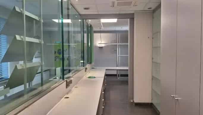 Handelspand te huur in Markt 32, Torhout - Dewaele