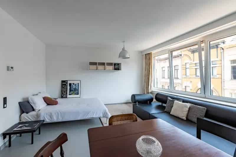 Gemeubeld 1-slpk app. nabij station Berchem 8512986