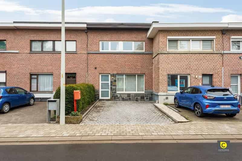 Charmante woning met 3 slk.
