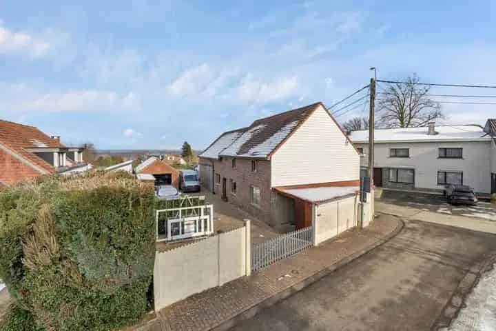 Woning met atelier op landelijke locatie