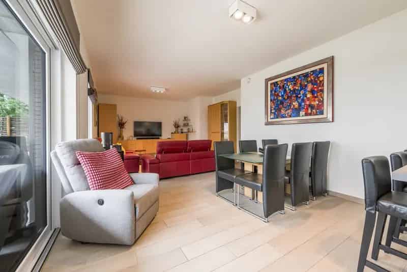 Appartement te huur Kallo 3 slaapkamers terras