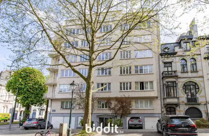 Lot 2 : Garage nr 6 op gelijkvloers