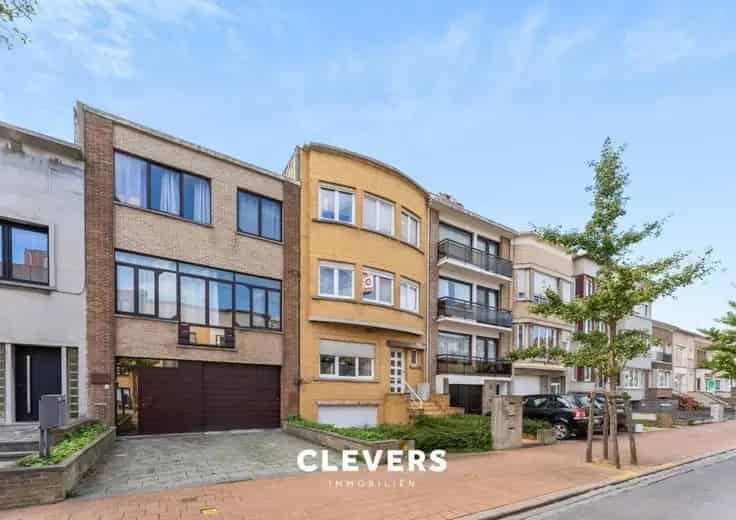 Appartement Te Koop Blankenberge 2 slaapkamers gerenoveerd