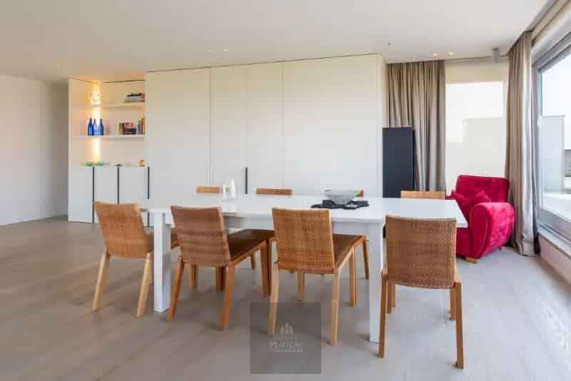 Exclusieve en unieke penthouse met 3 slpk en groot zonneterras