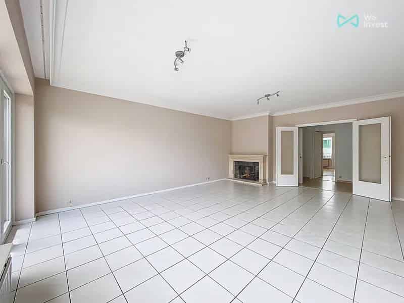 Appartement met twee slaapkamers in Forest
