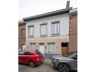 Huis te Koop 4 slaapkamers 2 badkamers Grote Terras