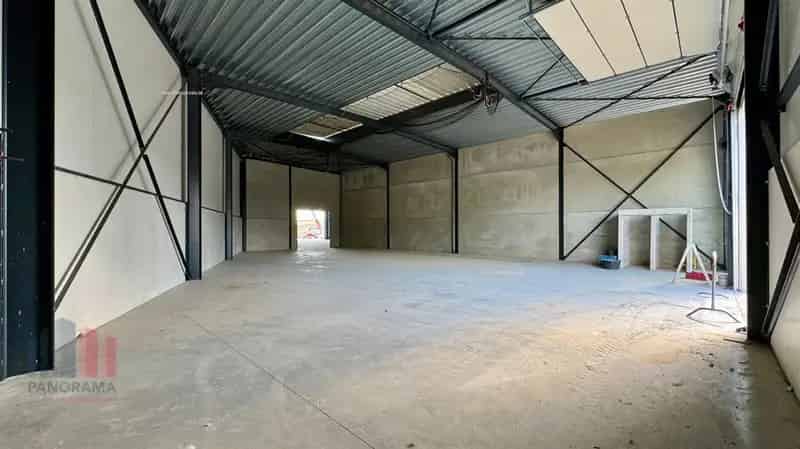 Nieuwbouw bedrijfsgebouw te huur in Unit 1+2 Asse