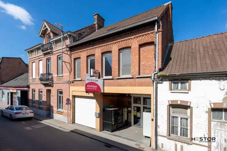Handelspand met Duplex Appartement te Hamme
