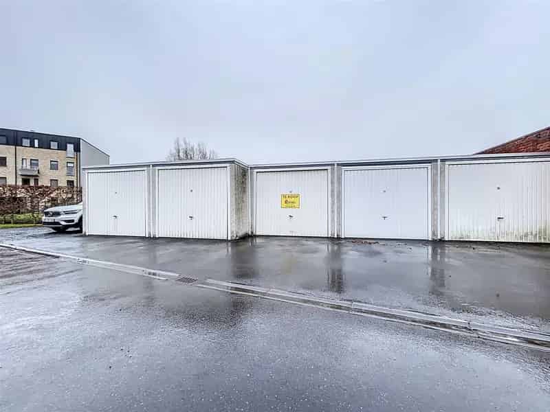 Garage te koop
