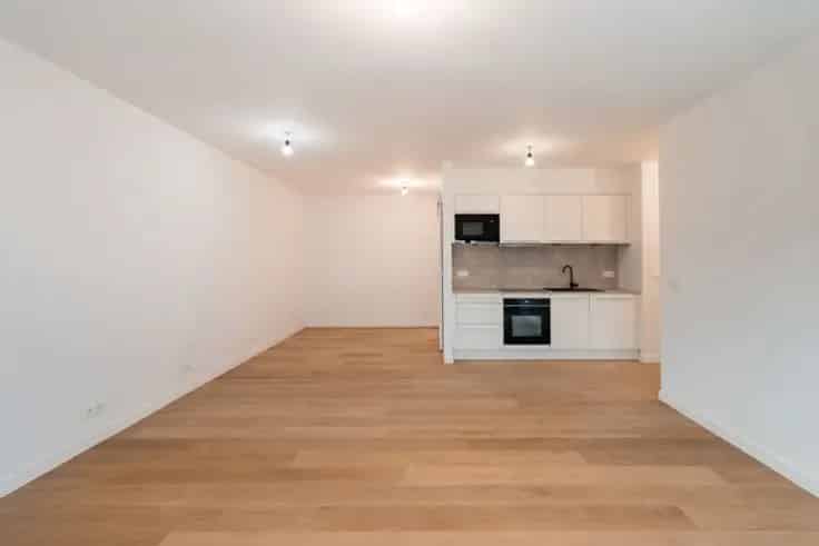 Studio Te Koop