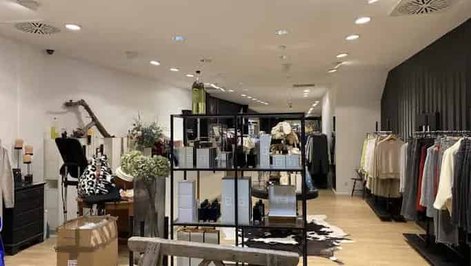 Handelspand te huur in Ooststraat 128, Roeselare - Dewaele