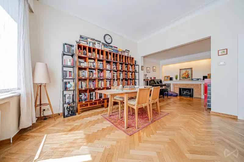 Huis met vier slaapkamers in Schaerbeek